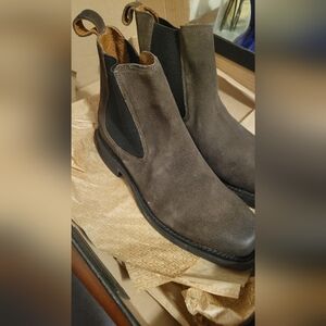 Frye slip on Chelsea boots, men's 8/women's 9.5 brown
